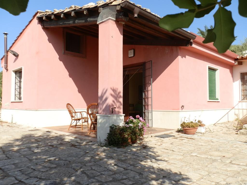La Pietra Villa Chiaramonte Gulfi Phòng bức ảnh