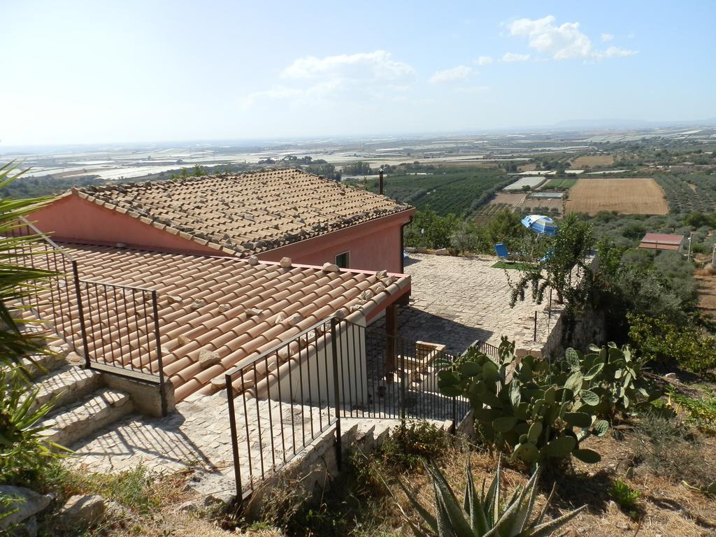 La Pietra Villa Chiaramonte Gulfi Phòng bức ảnh